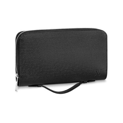Bóp cầm tay Louis Vuitton nam siêu cấp da thật – Chất liệu da bò Taiga đẳng cấp